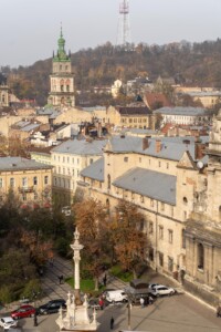Lwów po dachach