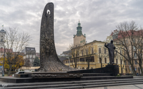 Lwów pomnik pisarza Tarasa Szewczenki